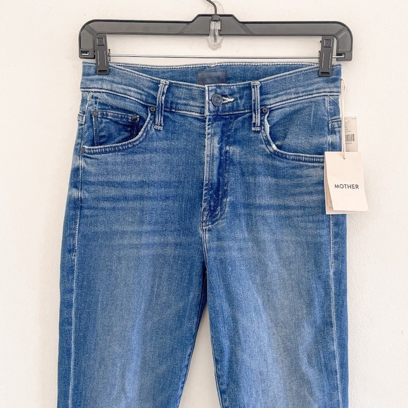 Mother The Insider Crop Step Fray Jeans in Sorry I'm Staring 25 NWT - Picture 5 of 11
